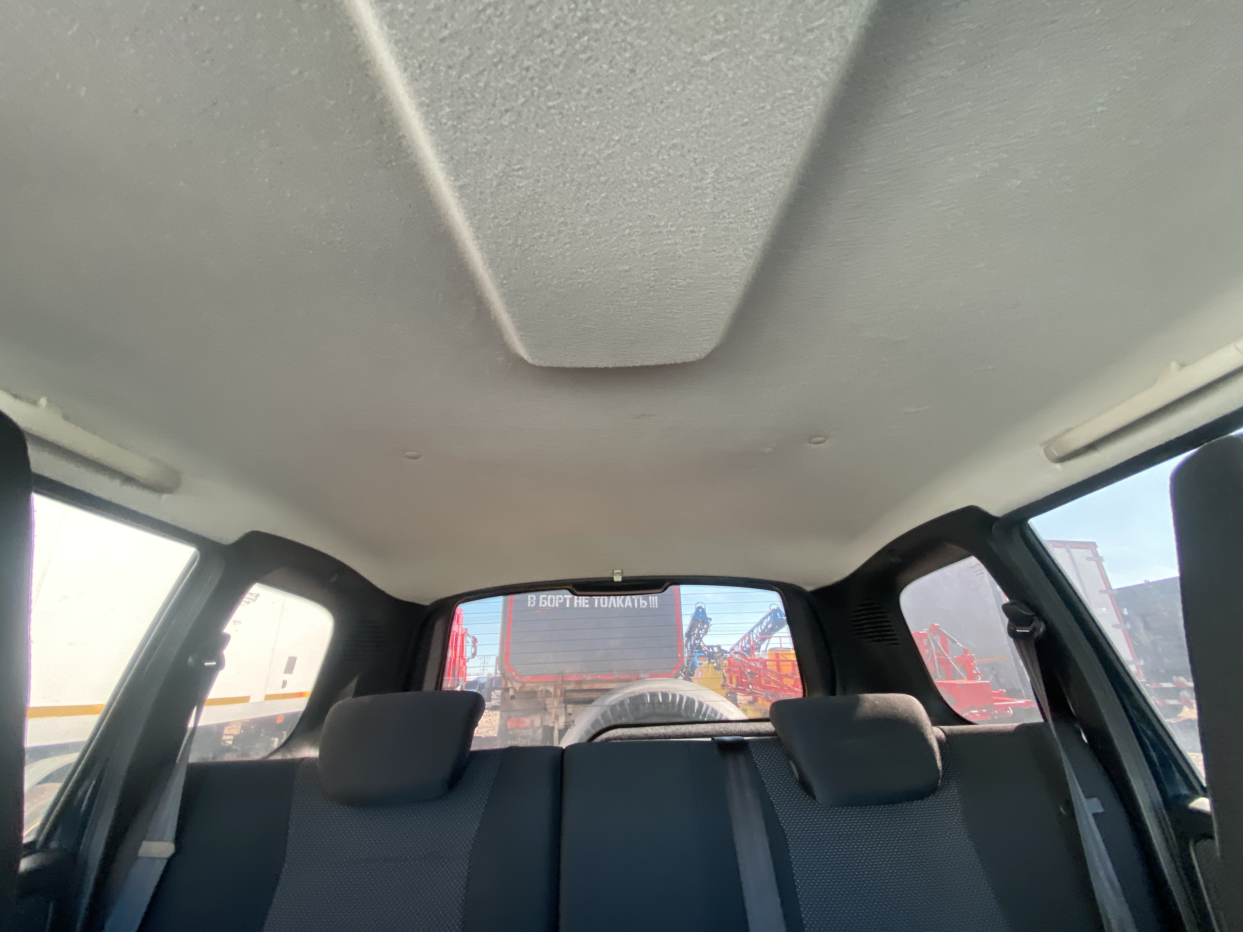 LADA Niva Travel фото 11